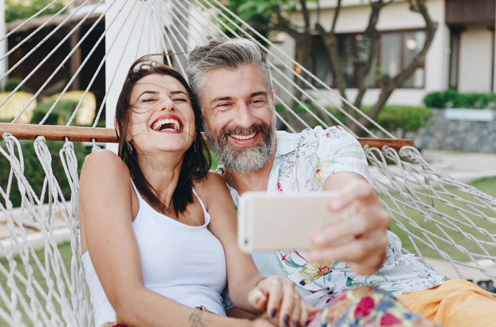 Why Dating In Your 50s Can Be Just As Fun As Dating In Your 20s